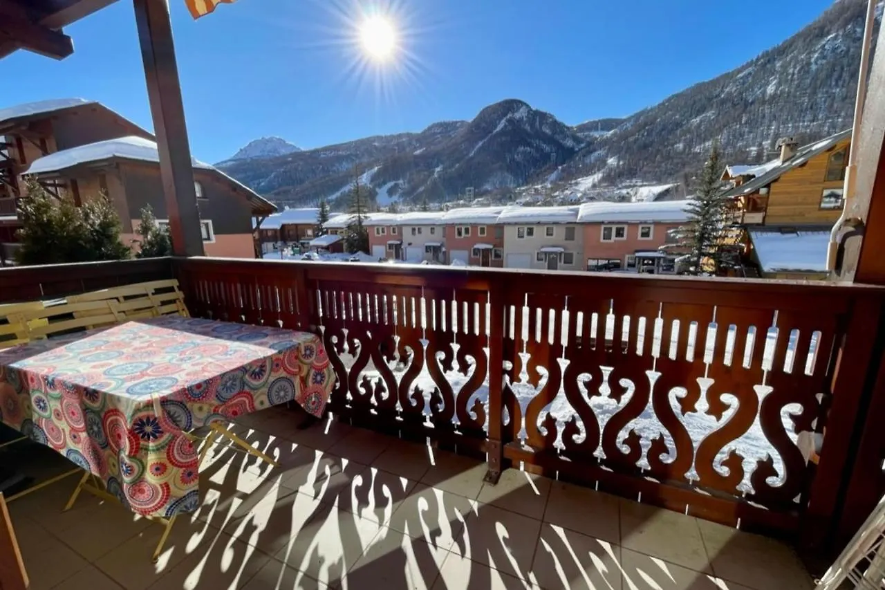 Apartment Bright Cosy Nest - View - La Salle-Les-Alpes France