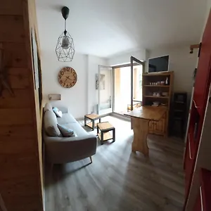 4 Personnes Serre Chevalier Montagne/contemporain Refait à Neuf Appartement
